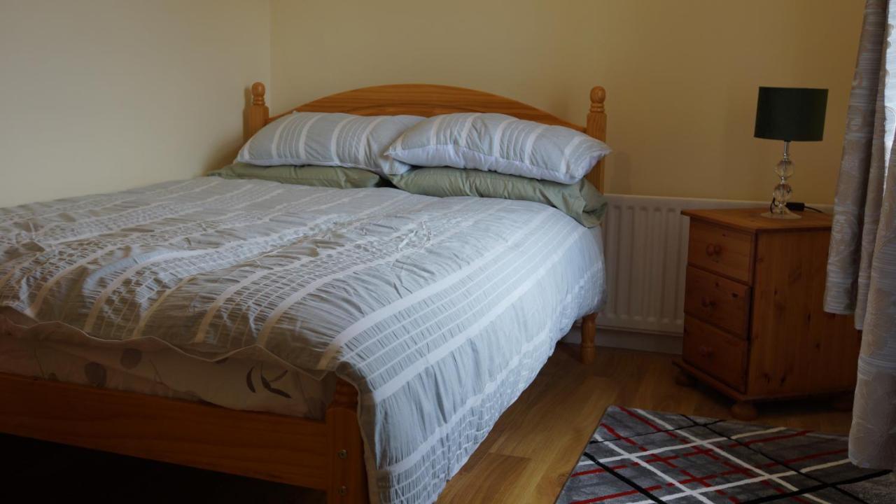 Granny'S Cottage Fintown Bagian luar foto