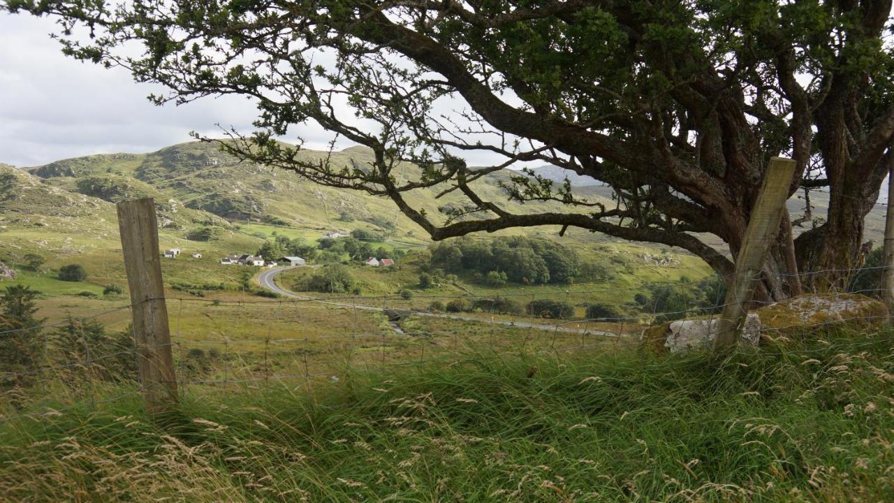 Granny'S Cottage Fintown Bagian luar foto